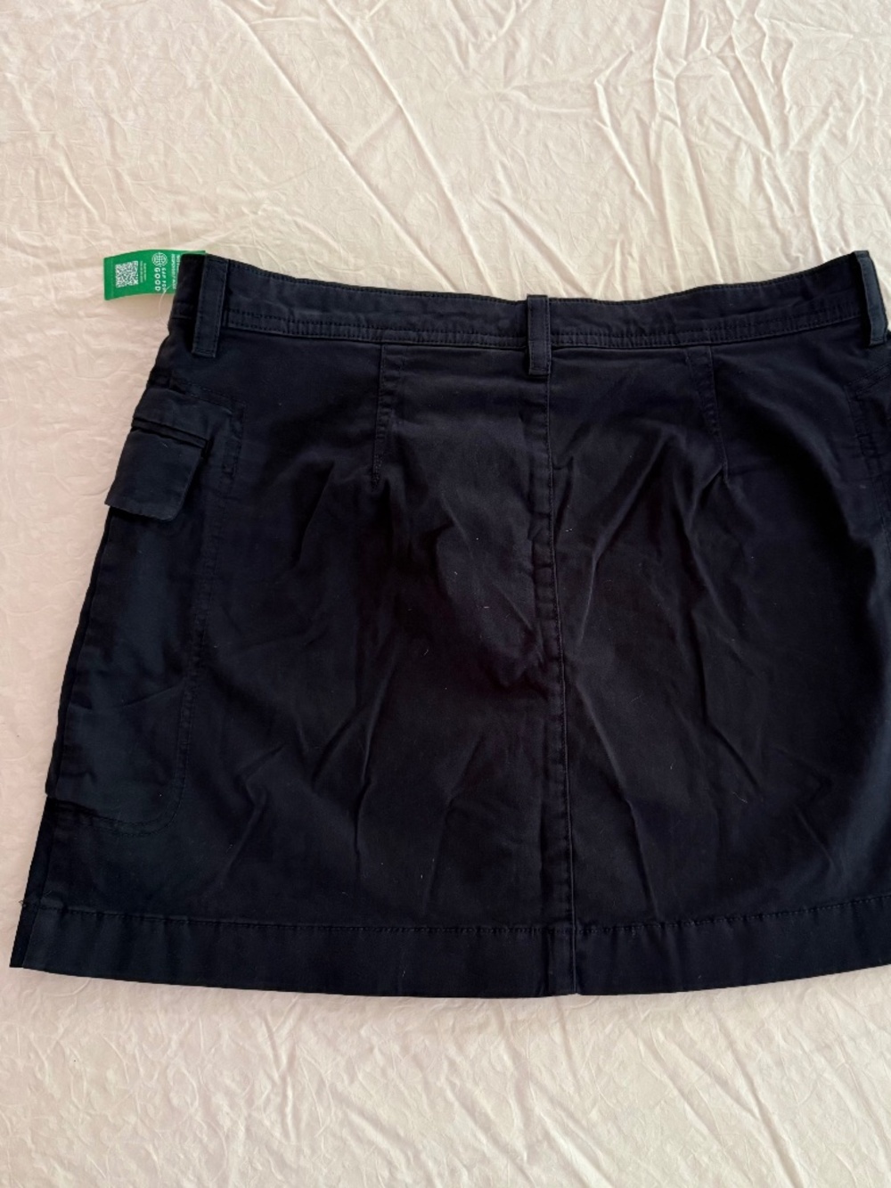 GAP Black Mini Cargo Skirt NWT size 12 - Picture 7 of 7